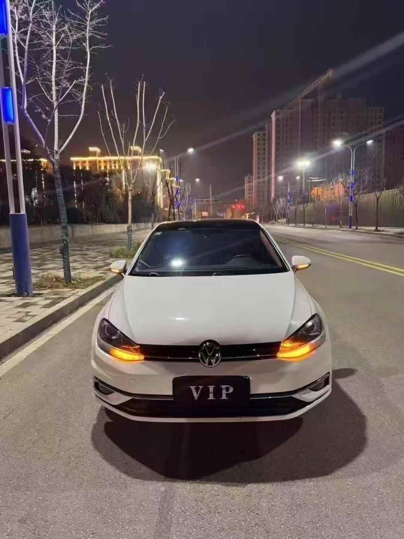 菏泽19年大众高尔夫1