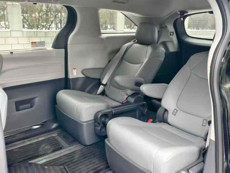 焦作25年丰田格瑞维亚6