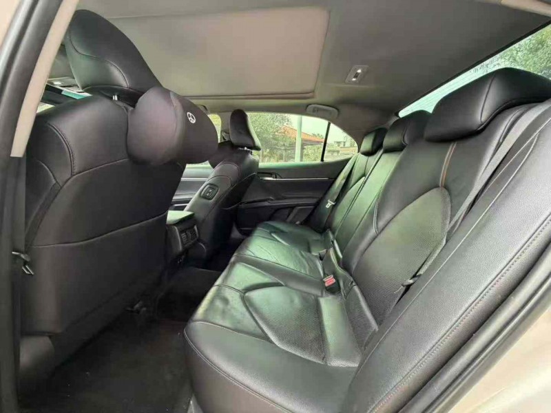 茂名18年丰田凯美瑞6