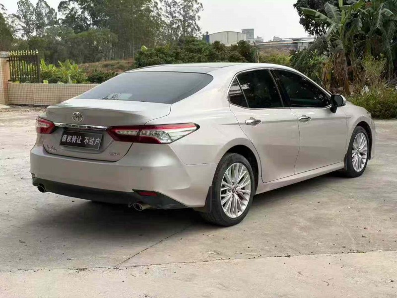 茂名18年丰田凯美瑞7