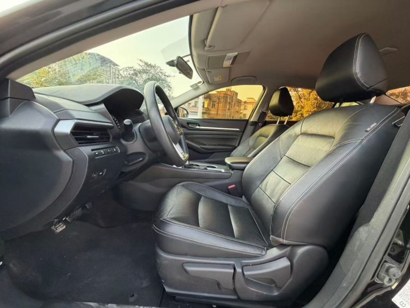 茂名21年日产天籁5