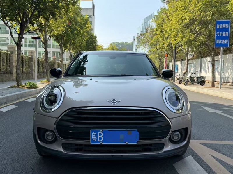 深圳24年宝马迷你1