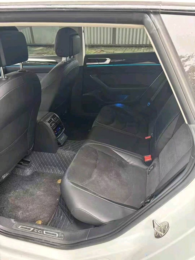 重庆22年大众CC8