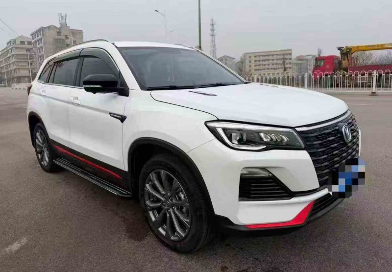 邵阳23年长安汽车CS752