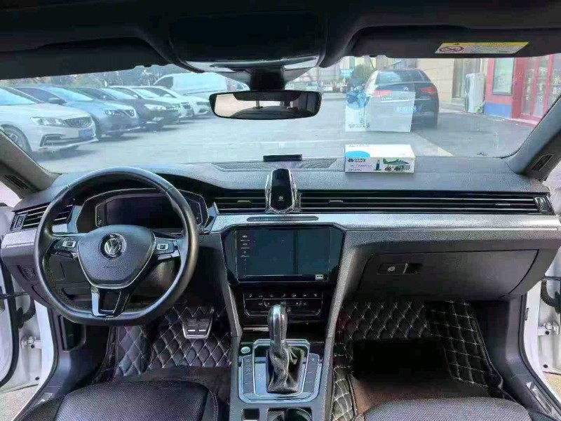 襄阳20年大众CC8