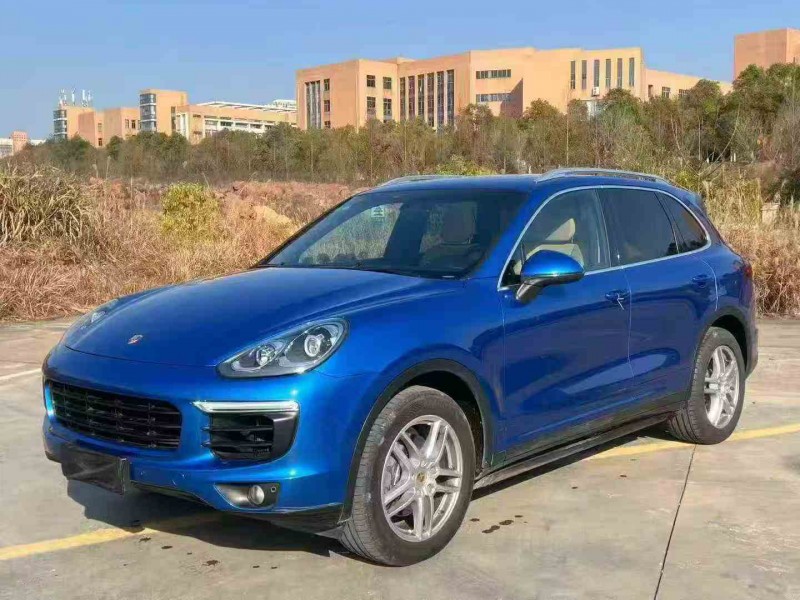 邵阳17年保时捷卡宴2