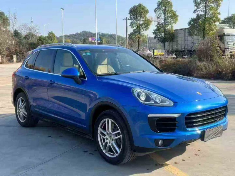 邵阳17年保时捷卡宴3