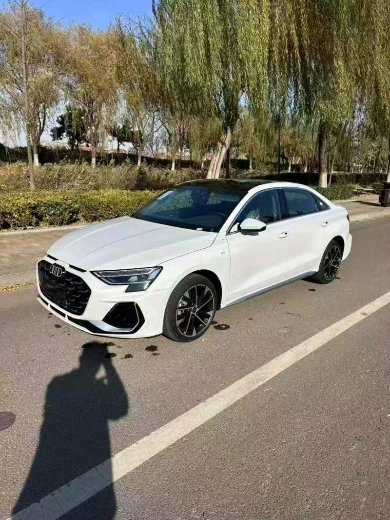 青岛25年奥迪A37