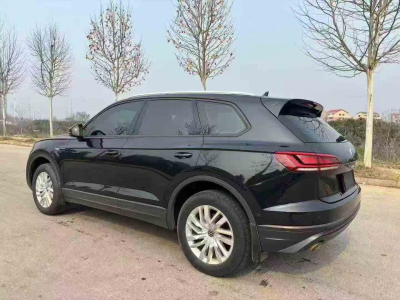 岳阳21年大众途锐7