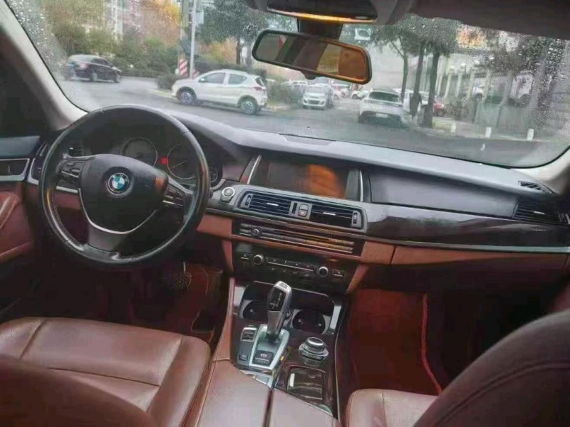 长沙16年宝马5系5