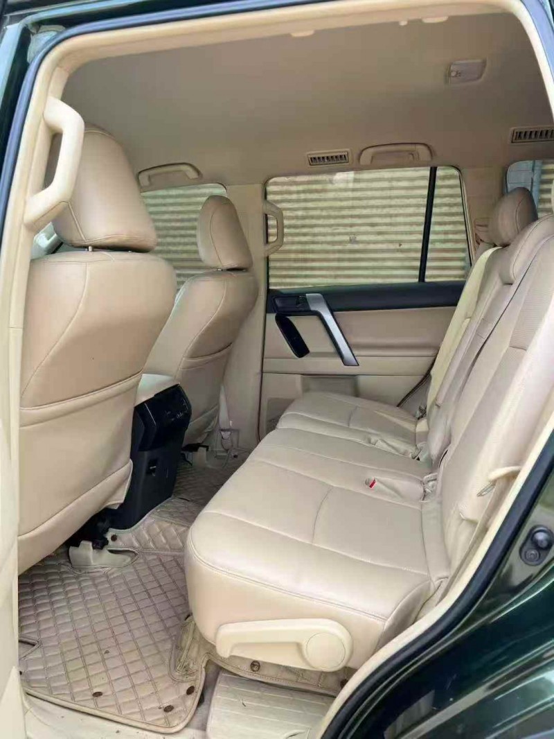 梧州16年丰田普拉多5