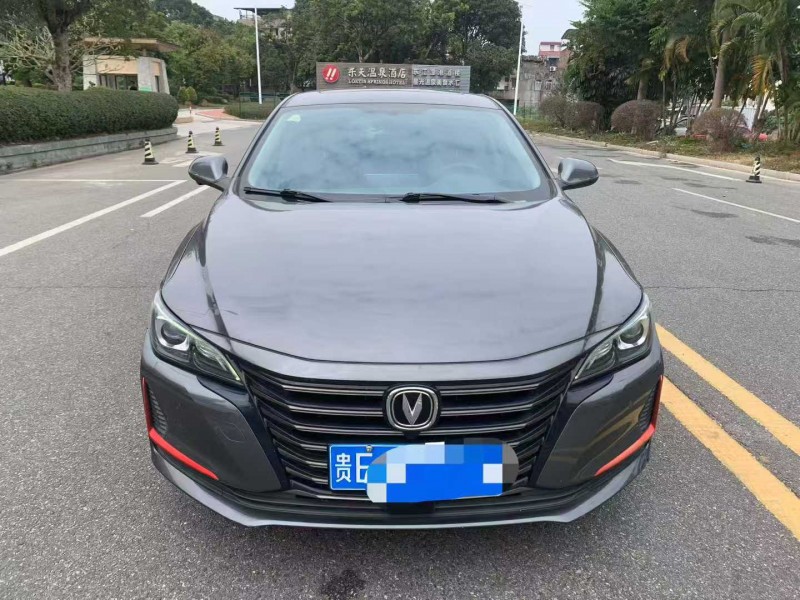 茂名21年长安汽车睿骋1