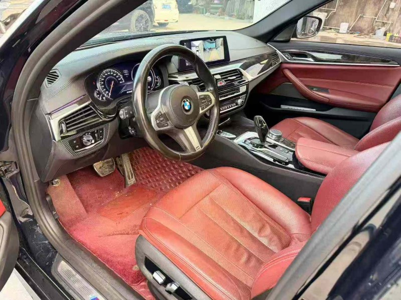 汕头18年宝马5系3