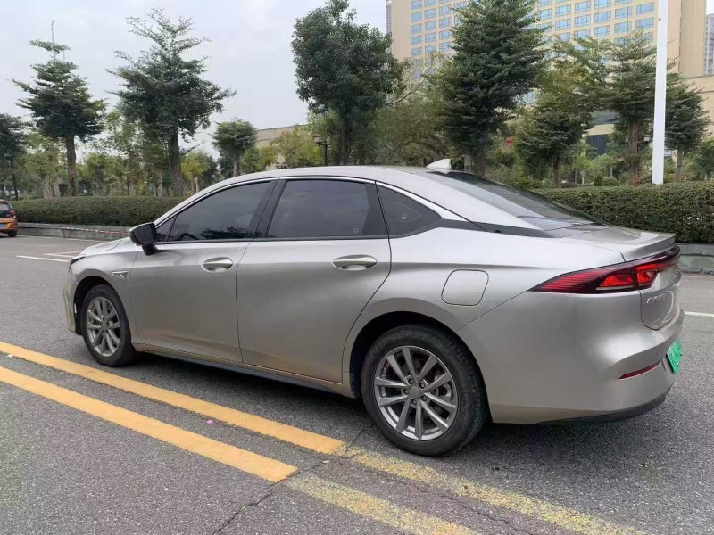 茂名24年传祺埃安S7