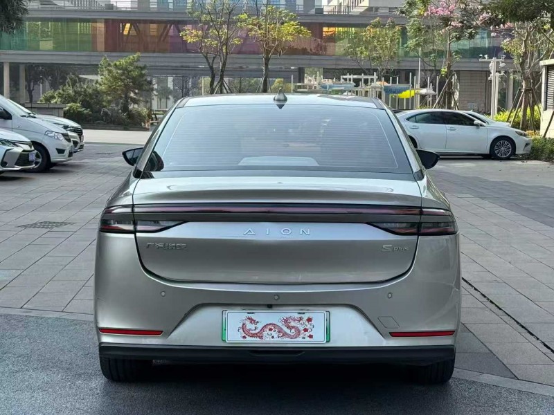 佛山24年传祺埃安S9