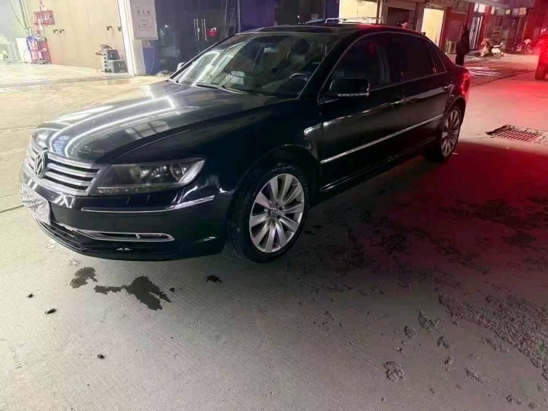 郑州12年大众辉腾3