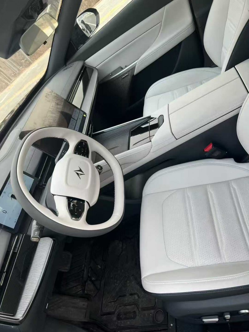 邯郸25年东风奕派7