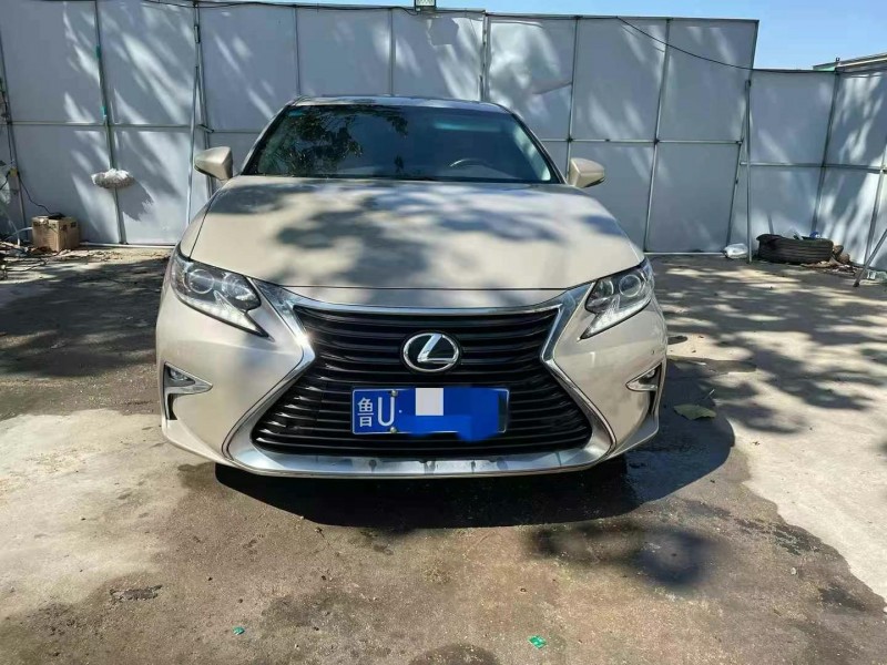 青岛17年雷克萨斯ES1