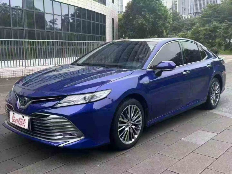 佛山19年丰田凯美瑞3