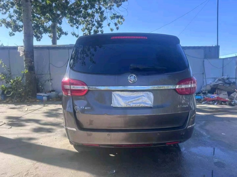 青岛18年别克GL85