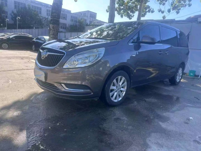 青岛18年别克GL89