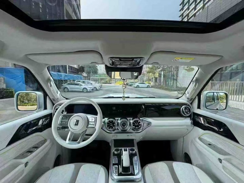 广州22年长城汽车坦克5