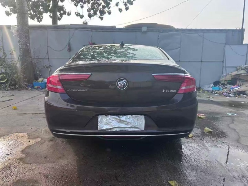 青岛16年别克君越6