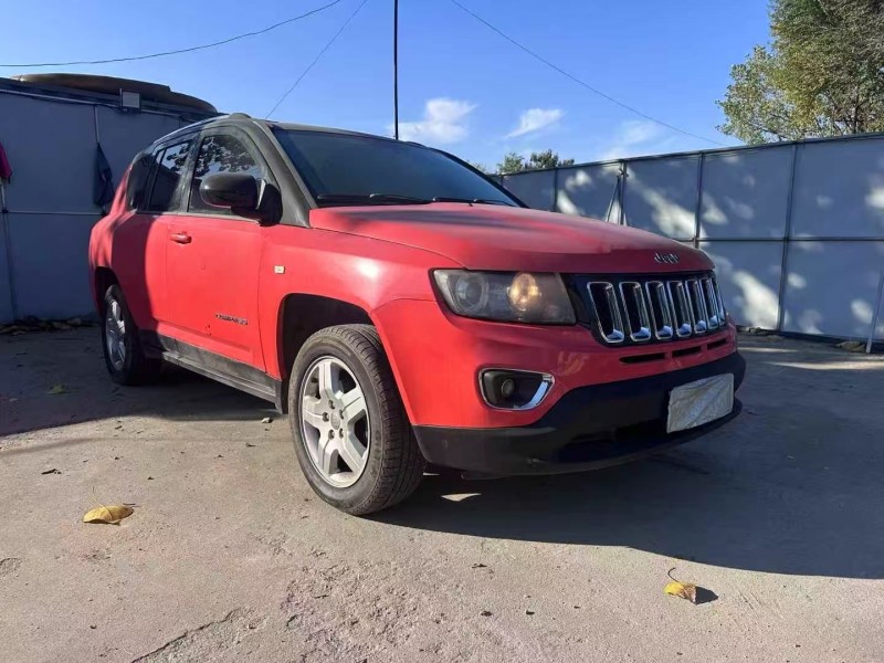 青岛14年Jeep指南者2