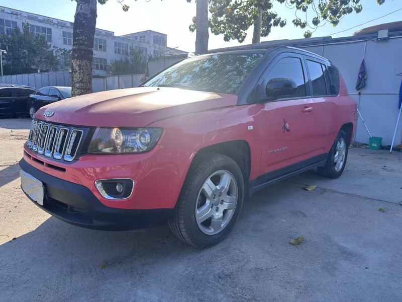 青岛14年Jeep指南者5