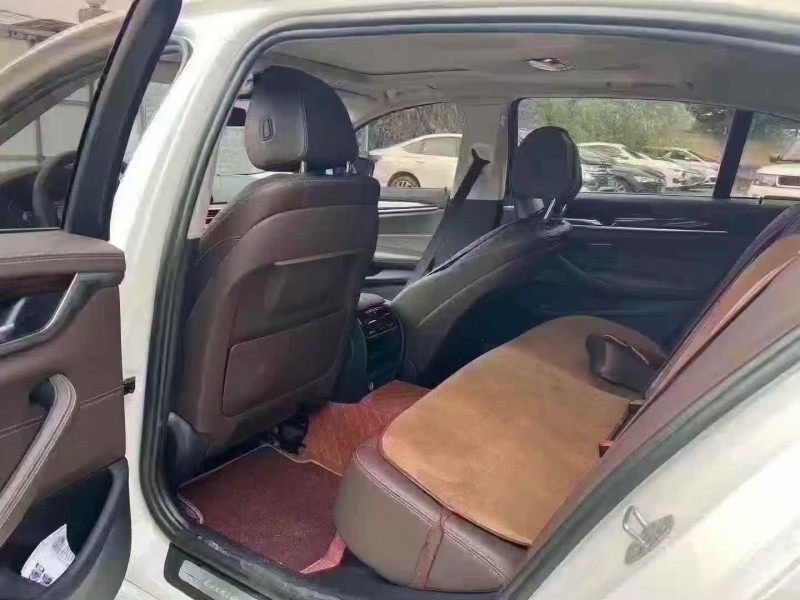 济宁20年宝马5系6