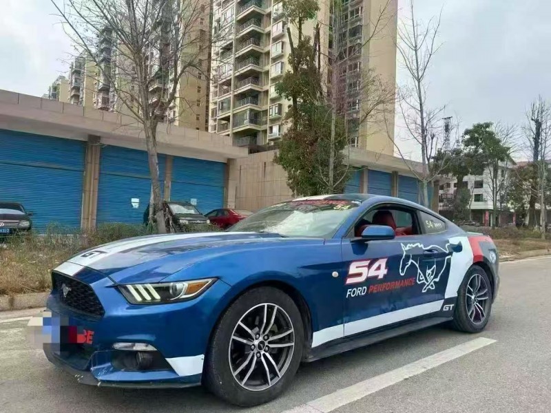 长沙17年福特野马2