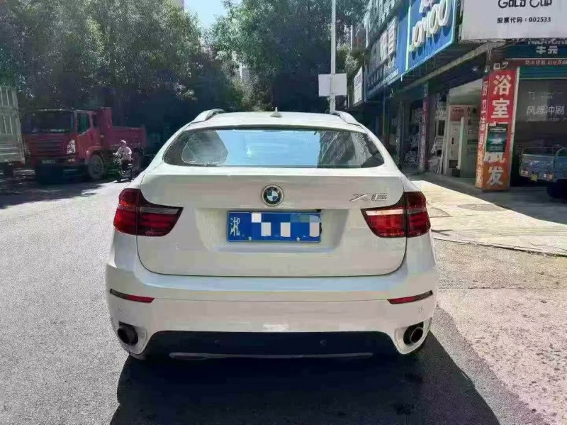 济宁15年宝马X68