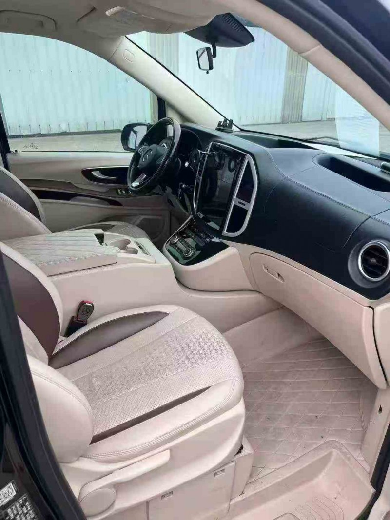 常州20年奔驰威霆5