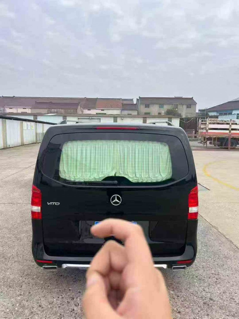 常州20年奔驰威霆9