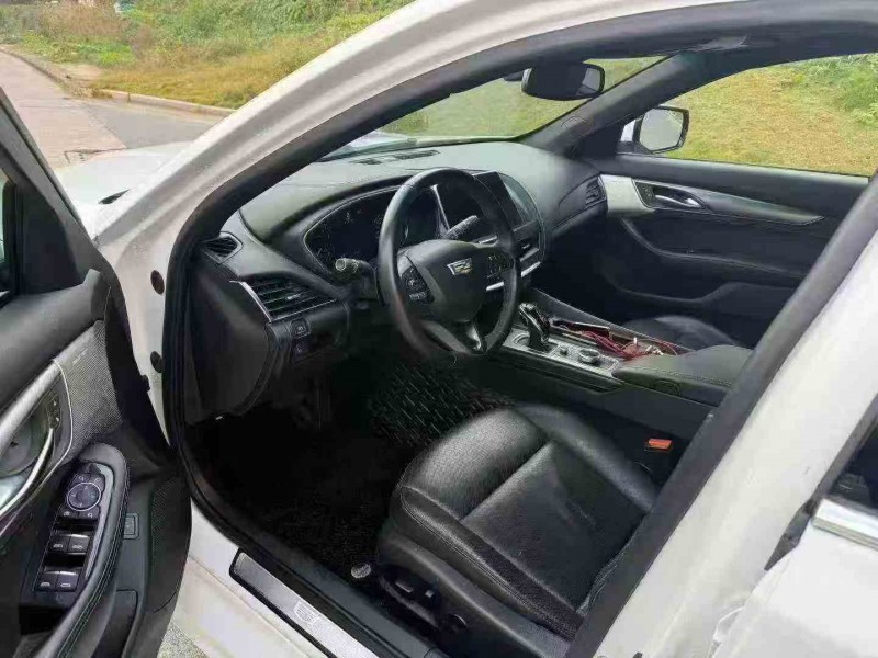 三明23年凯迪拉克CT54