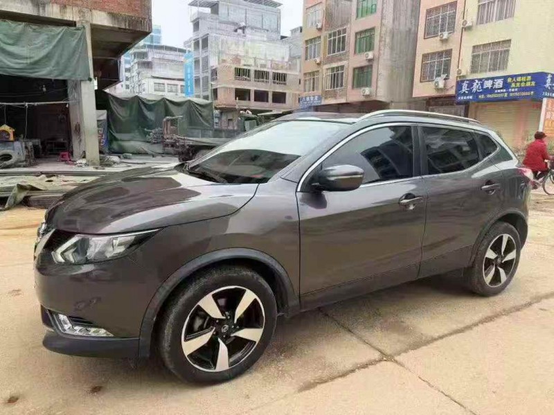 梧州18年日产逍客2