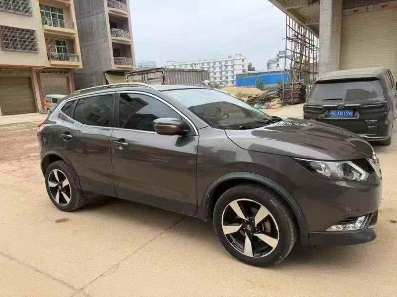 梧州18年日产逍客3