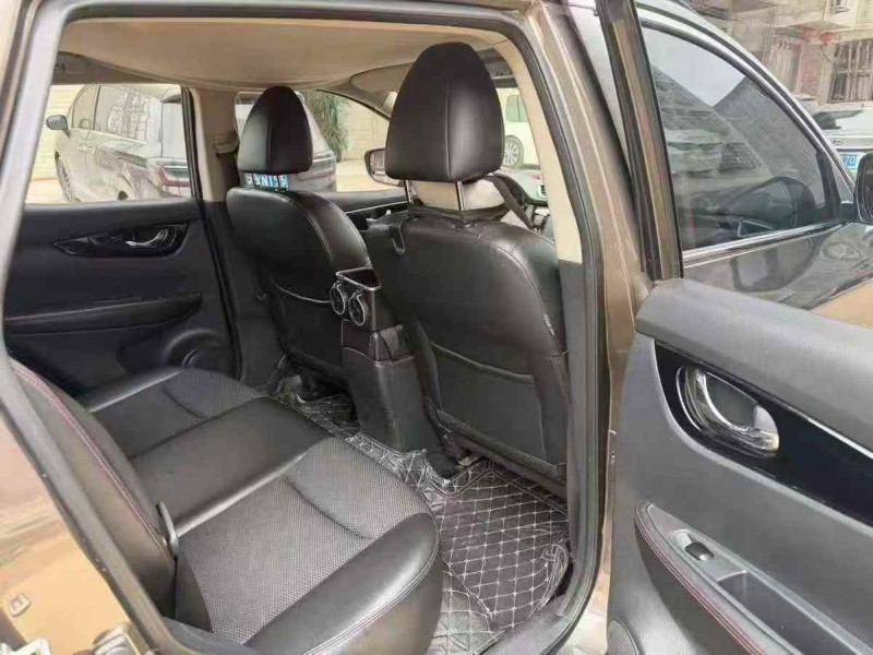 梧州18年日产逍客8