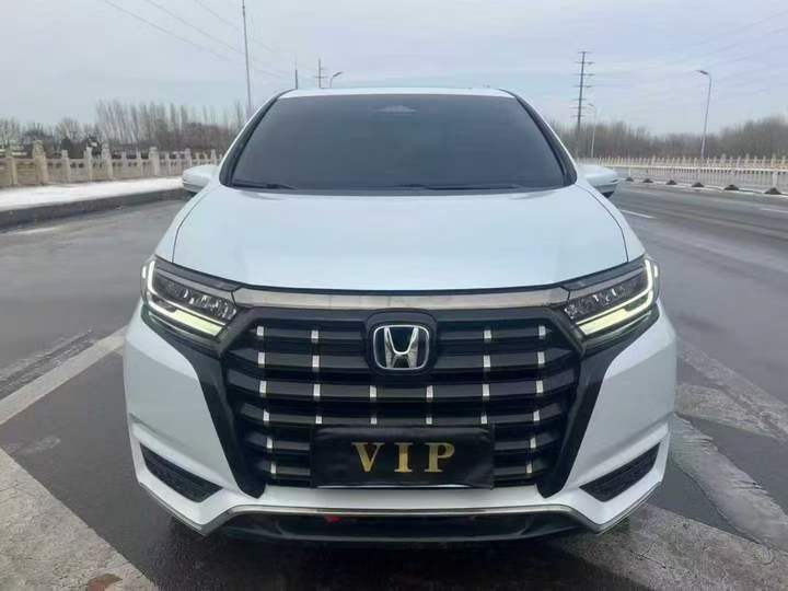 潍坊25年本田艾力绅1