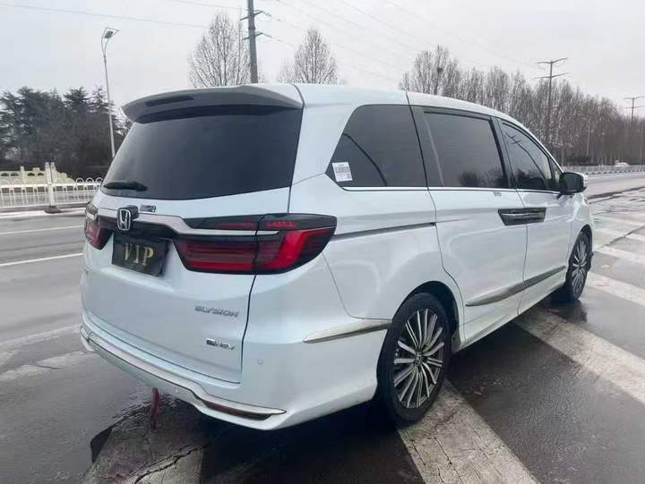 潍坊25年本田艾力绅9