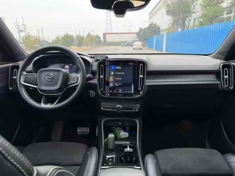 泰安19年沃尔沃XC402