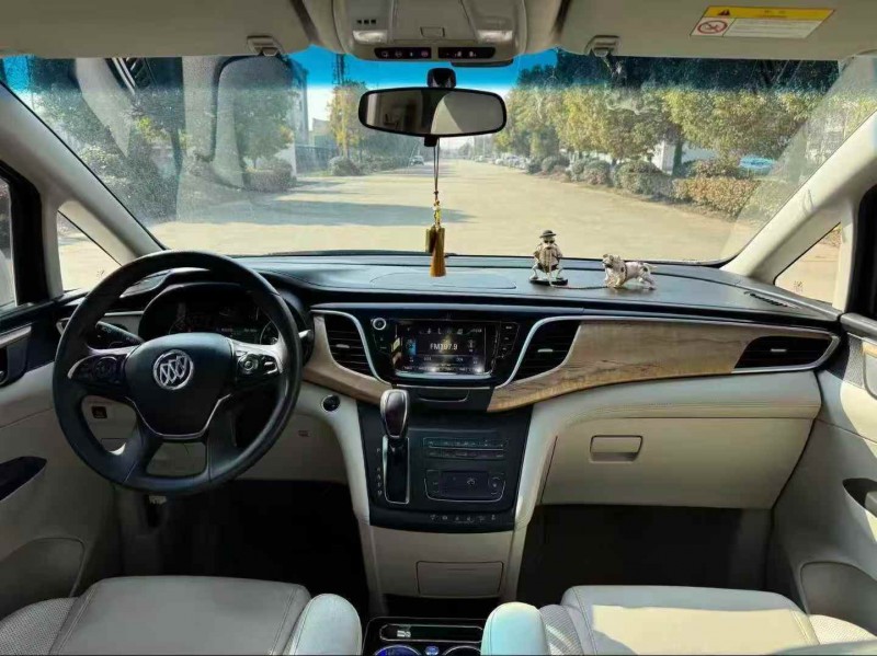 无锡18年别克GL82