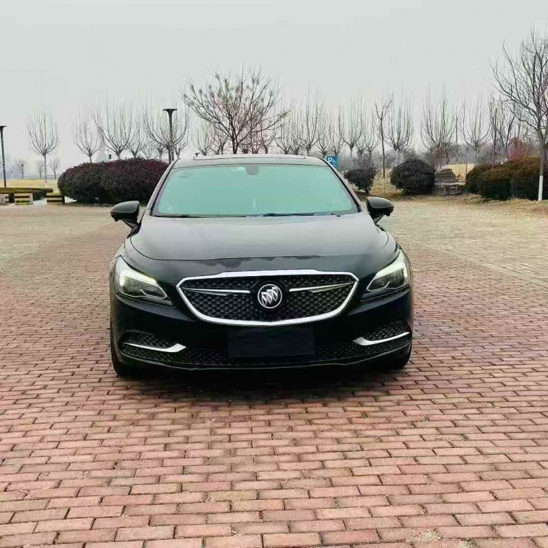 济宁19年别克君越1