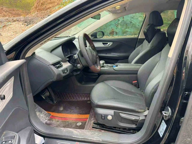 榆林25年红旗E-QM54