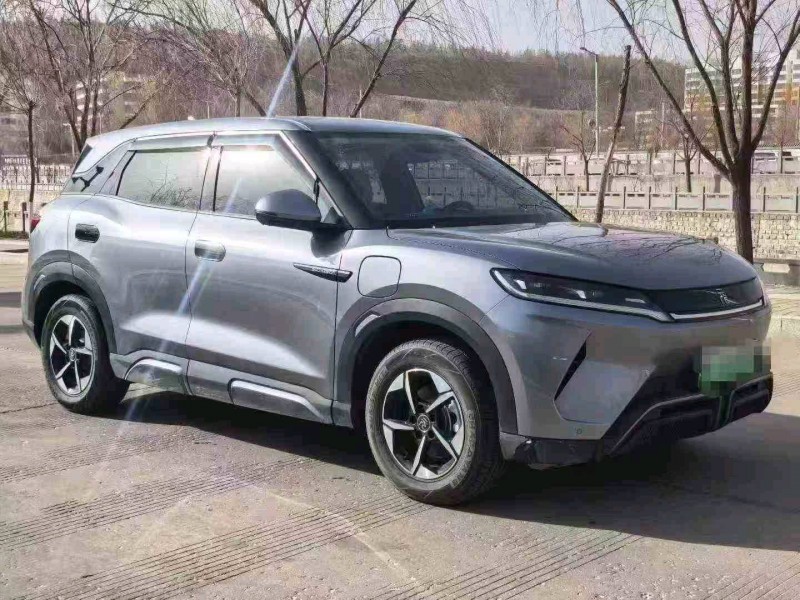 渭南25年比亚迪元3