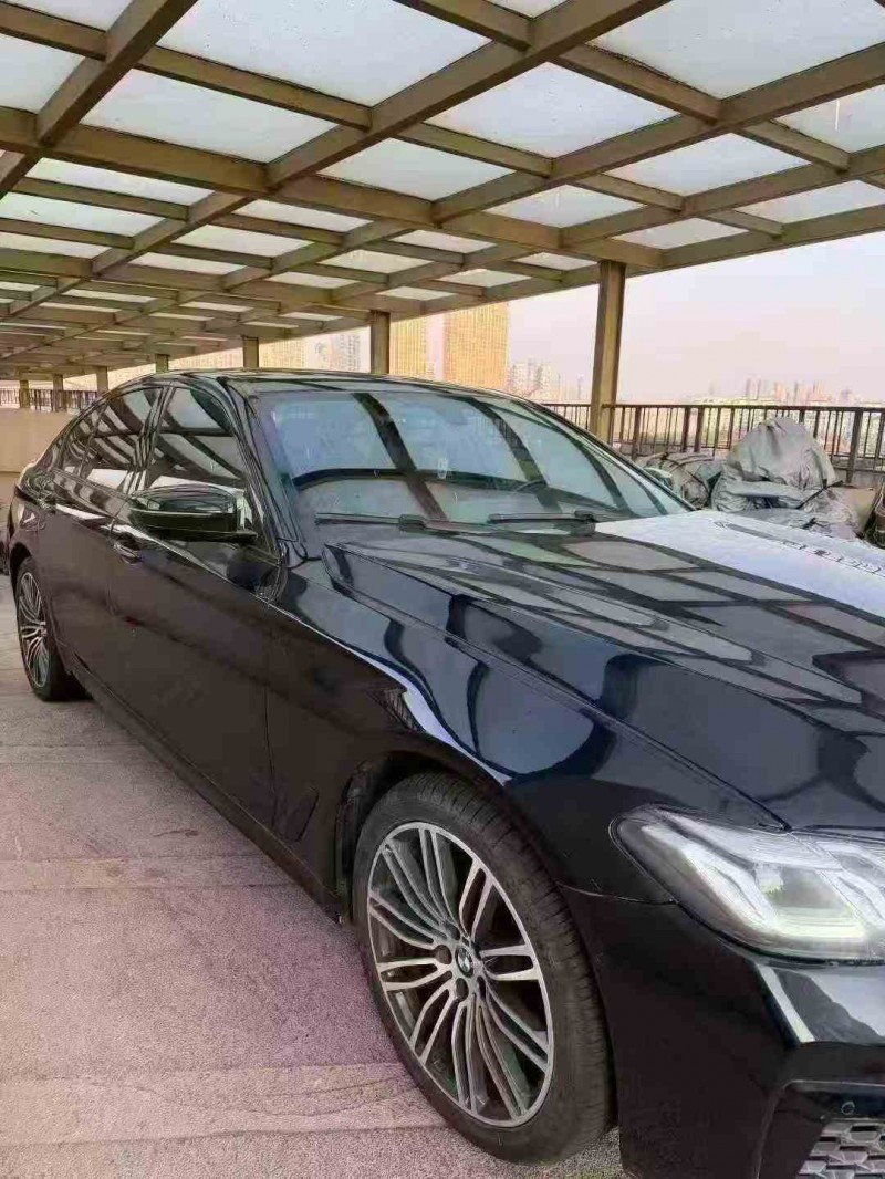 苏州18年宝马5系3