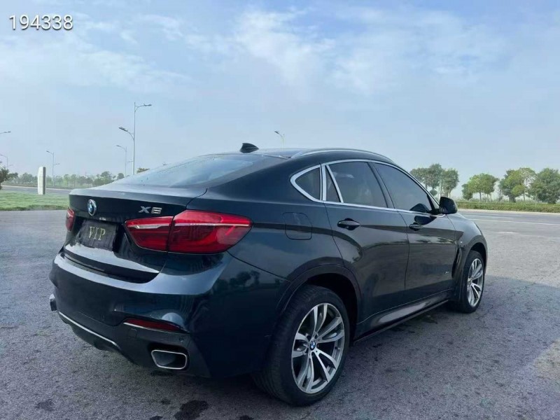 南京19年宝马X69