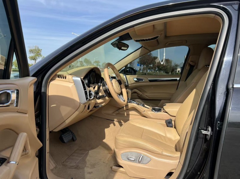 连云港14年保时捷卡宴4