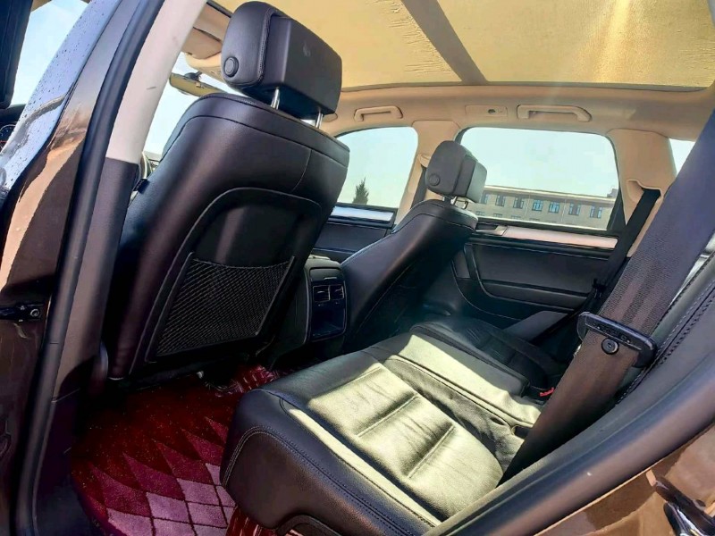 唐山17年大众途锐6