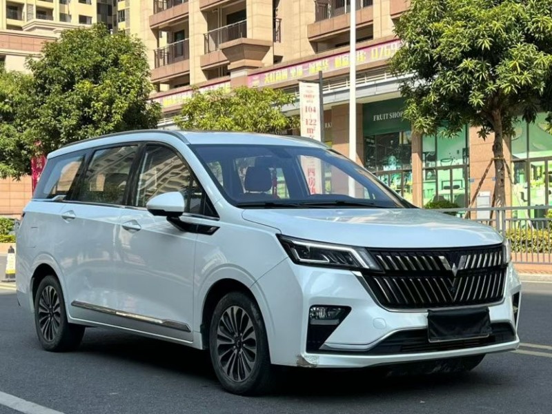 东莞23年五菱汽车佳辰7